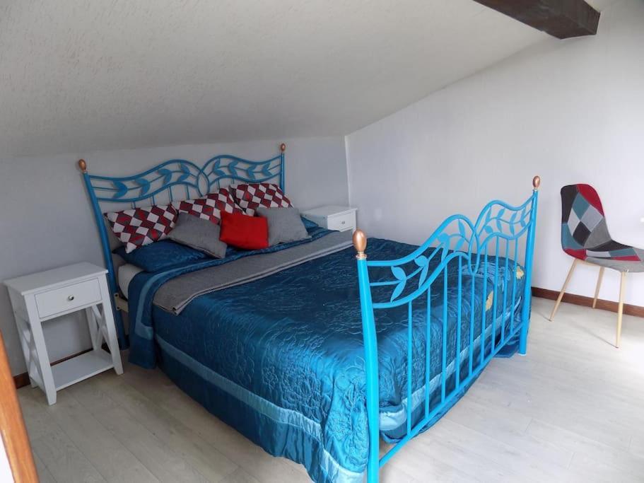 Vue Du Jardin Apartamento Les Adjots Exterior foto